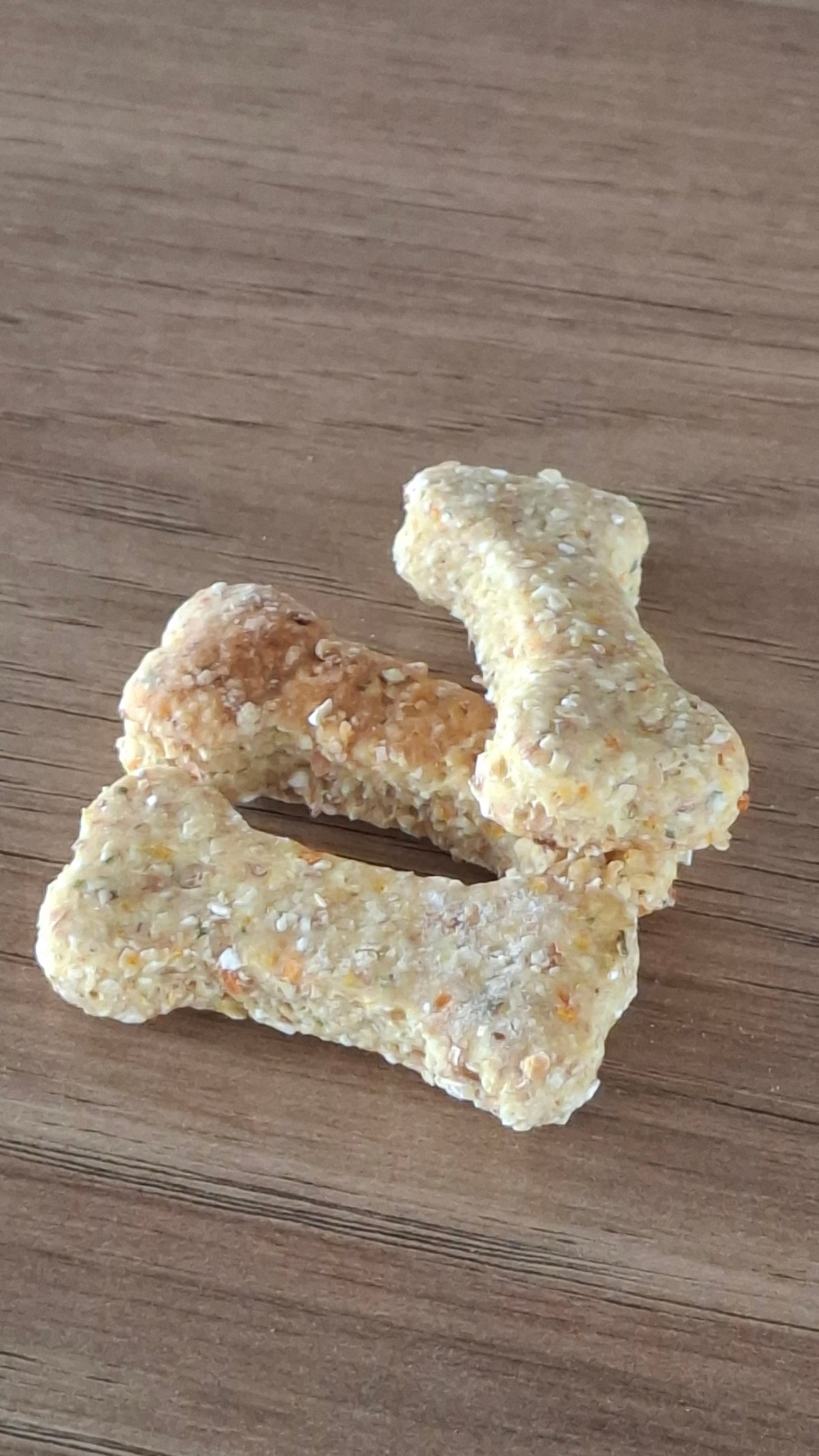 Apple, Carrot & Parsley Dog Biscuits | Homemade Dog Treats NZ